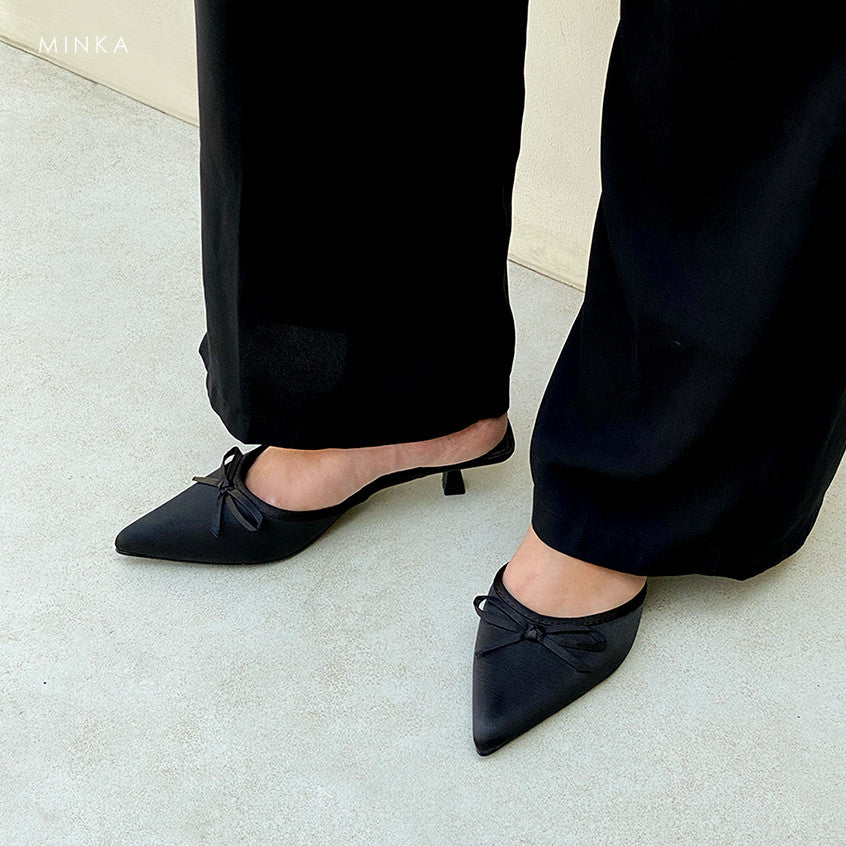 Valentine Kitten Pumps
