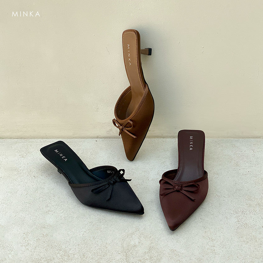 Valentine Kitten Pumps