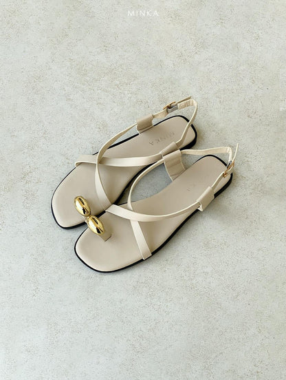 Zara Flats