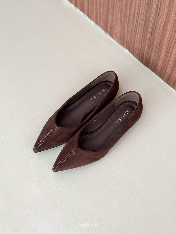 MODA Flats, pointed-toe suede flats – photo 4