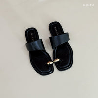 MINKA BORA Gold Charm Ring Sandals