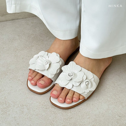 WARA Flora Square Toe Flats