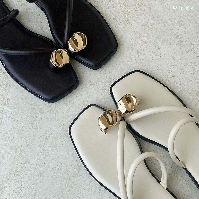 Lux Square Toe