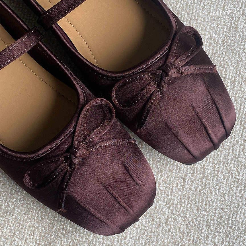 Ariana Mary Jane Flats in plum brown – square-toe velvet Mary Janes