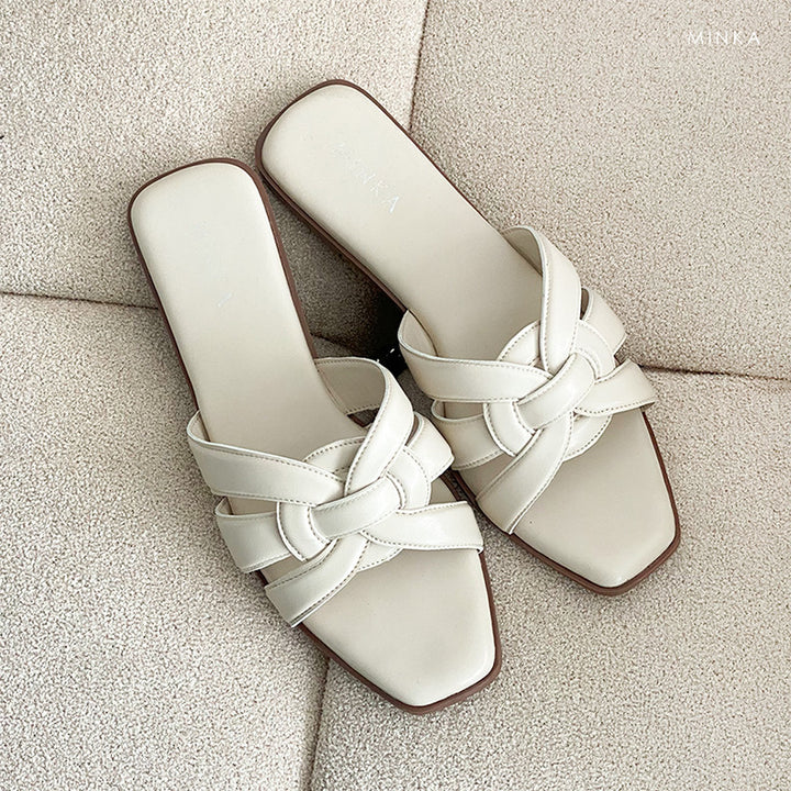 Eliza Flat Slippers in white – woven square-toe flat sandals